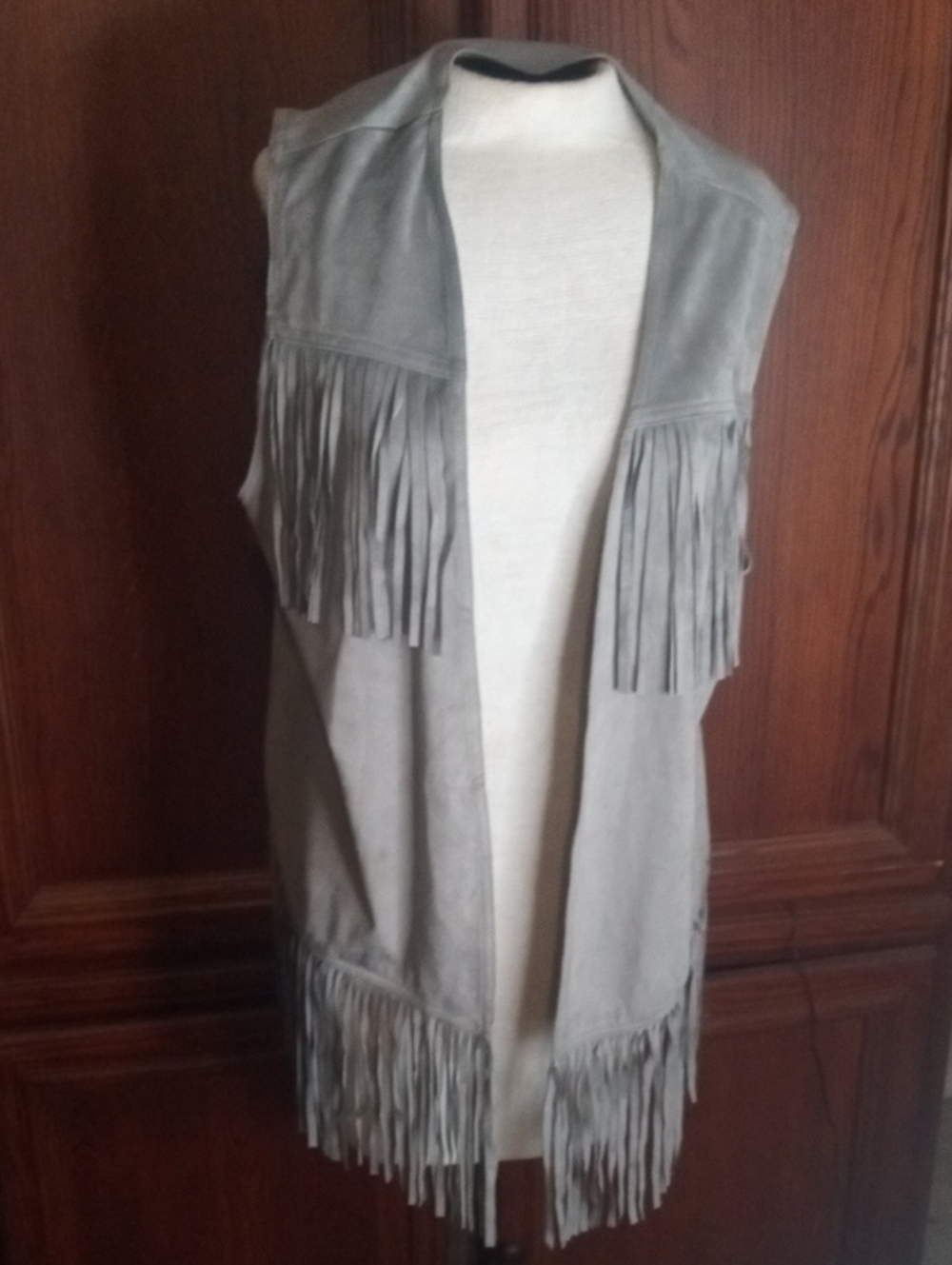Women's Gray Suede Fringe Vest - Stylish Layering